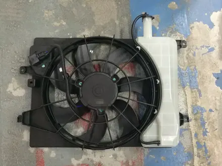 Диффузор вентилятор радиатора на Хенде Крета за 1 000 тг. в Астана
