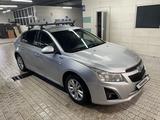 Chevrolet Cruze 2013 года за 3 500 000 тг. в Астана – фото 2