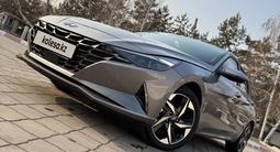 Hyundai Elantra 2023 года за 11 500 000 тг. в Алматы – фото 2