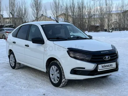 ВАЗ (Lada) Granta 2190 2020 года за 3 980 000 тг. в Астана – фото 4