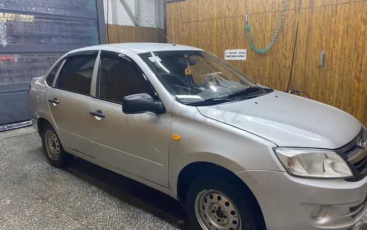 ВАЗ (Lada) Granta 2190 2014 годаүшін2 150 000 тг. в Усть-Каменогорск