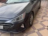 Hyundai Elantra 2019 года за 7 000 000 тг. в Сарыагаш – фото 4