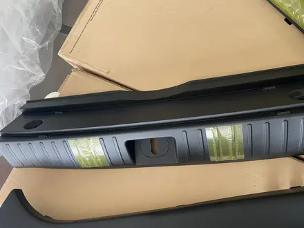 Обшивка багажника, обшивка багажного отсека внутренняя Hyundai 19-25 за 20 000 тг. в Алматы – фото 5