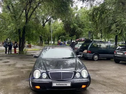 Mercedes-Benz E 320 2001 года за 5 150 000 тг. в Алматы – фото 12