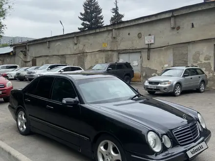Mercedes-Benz E 320 2001 года за 5 150 000 тг. в Алматы – фото 14