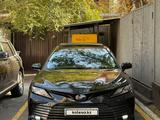 Toyota Camry 2023 годаүшін15 500 000 тг. в Актобе