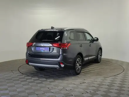 Mitsubishi Outlander 2017 года за 7 990 000 тг. в Алматы – фото 5