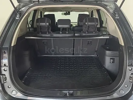 Mitsubishi Outlander 2017 года за 7 990 000 тг. в Алматы – фото 10