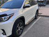 Toyota Highlander 2016 годаүшін11 000 000 тг. в Актау – фото 2