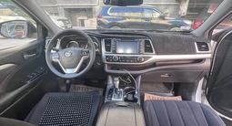 Toyota Highlander 2016 годаүшін11 000 000 тг. в Актау – фото 5