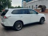 Mitsubishi Outlander 2013 года за 7 000 000 тг. в Алматы – фото 2