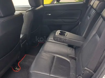 Mitsubishi Outlander 2013 года за 7 000 000 тг. в Алматы – фото 14