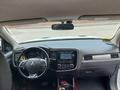 Mitsubishi Outlander 2013 года за 7 000 000 тг. в Алматы – фото 18