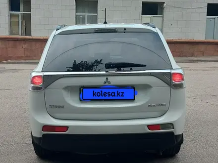 Mitsubishi Outlander 2013 года за 7 000 000 тг. в Алматы – фото 3