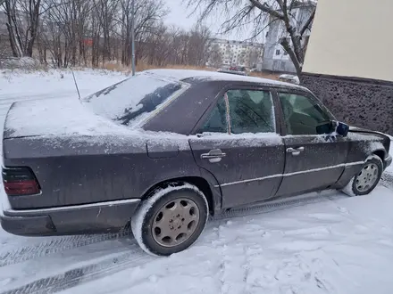 Mercedes-Benz E 230 1991 года за 900 000 тг. в Караганда