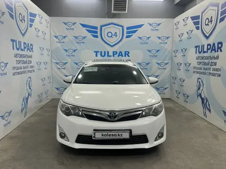 Toyota Camry 2013 года за 10 490 000 тг. в Тараз