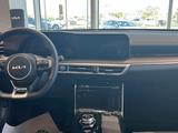 Kia K5 Luxe 2025 годаfor17 990 000 тг. в Астана – фото 3