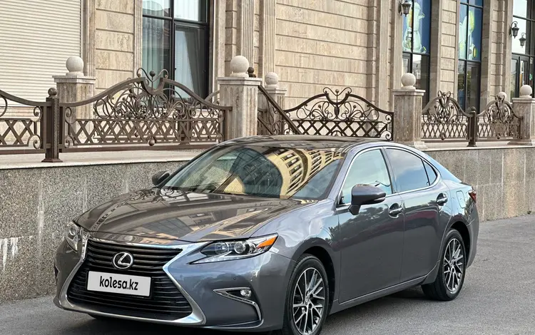 Lexus ES 350 2016 годаfor17 800 000 тг. в Шымкент