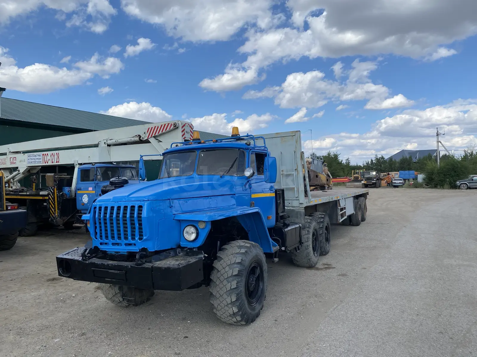 Продажа длинномеров Урал Урал 2006 г. в Актобе - №157424507: цена ...