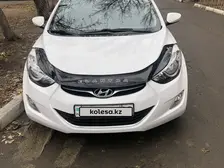 Hyundai Elantra, 2013