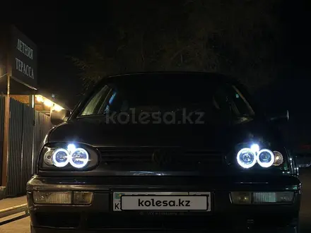 Volkswagen Golf 1994 года за 1 650 000 тг. в Алматы – фото 6