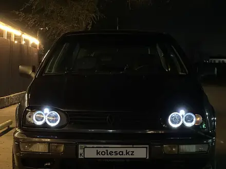 Volkswagen Golf 1994 года за 1 650 000 тг. в Алматы – фото 7