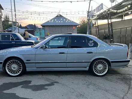 BMW 525 1992 года за 2 300 000 тг. в Шымкент