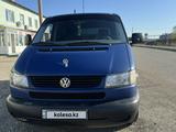 Volkswagen Caravelle 1997 года за 3 800 000 тг. в Астана