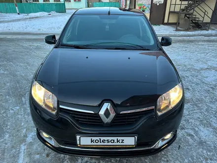 Renault Logan 2017 года за 3 200 000 тг. в Актау – фото 2