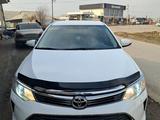 Toyota Camry 2015 года за 11 500 000 тг. в Жетысай – фото 2