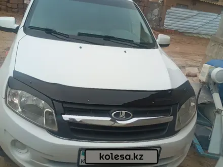 ВАЗ (Lada) Granta 2190 2014 года за 2 500 000 тг. в Атырау – фото 12