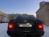 Mercedes-Benz E 220 1993 года за 1 600 000 тг. в Астана – фото 3