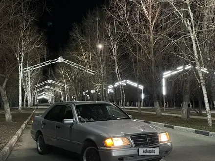 Mercedes-Benz C 220 1995 года за 2 000 000 тг. в Усть-Каменогорск