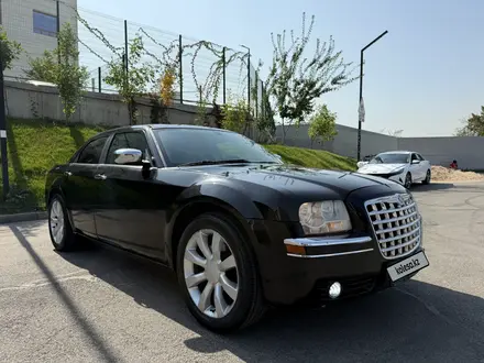 Chrysler 300C 2006 года за 4 200 000 тг. в Алматы – фото 5