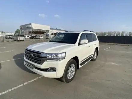 Toyota Land Cruiser 2015 года за 30 000 000 тг. в Уральск