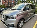 Hyundai Starex 2019 годаүшін14 300 000 тг. в Астана – фото 2