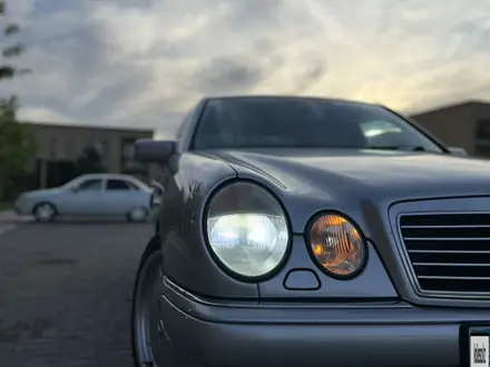 Mercedes-Benz E 280 1998 года за 4 500 000 тг. в Шымкент – фото 5