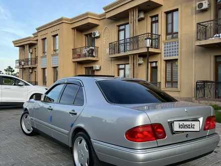 Mercedes-Benz E 280 1998 года за 4 500 000 тг. в Шымкент – фото 6