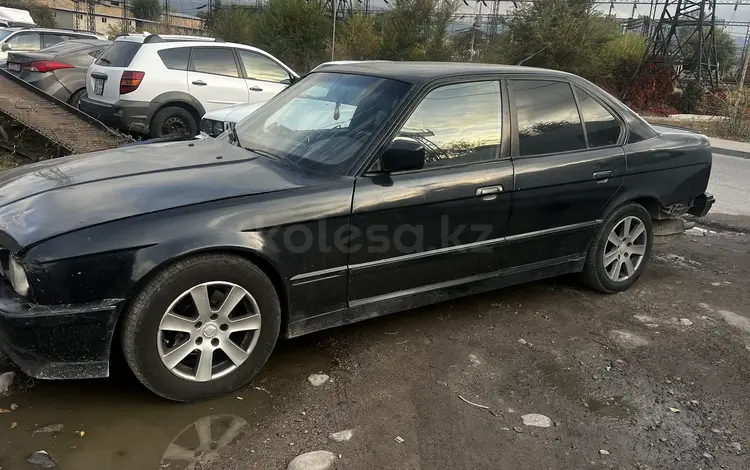 BMW 525 1992 годаүшін900 000 тг. в Алматы