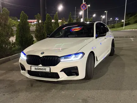 BMW 530 2017 года за 14 500 000 тг. в Алматы – фото 3