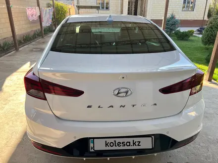 Hyundai Elantra 2019 года за 8 100 000 тг. в Шымкент – фото 9