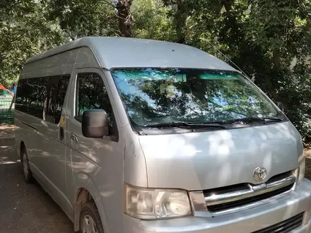 Toyota Hiace 2006 года за 8 000 000 тг. в Астана – фото 2