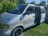 Nissan Largo 1993 года за 700 000 тг. в Алматы
