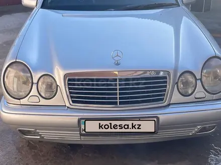 Mercedes-Benz E 320 1998 года за 4 600 000 тг. в Шымкент – фото 12