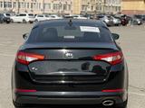 Kia K5 2011 года за 7 400 000 тг. в Алматы – фото 4