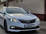 Hyundai Grandeur 2015 годаfor11 500 000 тг. в Астана – фото 3