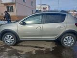Renault Sandero Stepway 2015 года за 3 300 000 тг. в Астана – фото 3