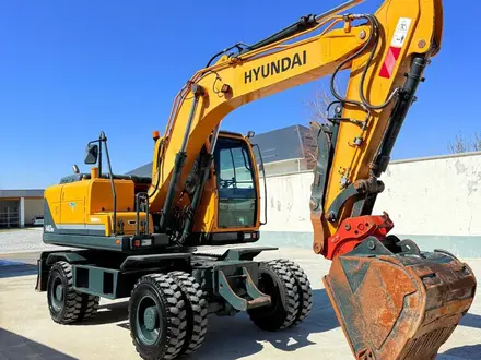 Hyundai  R140W 2014 года за 33 000 000 тг. в Шымкент – фото 3