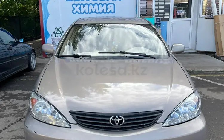 Toyota Camry 2003 годаүшін3 500 000 тг. в Уральск