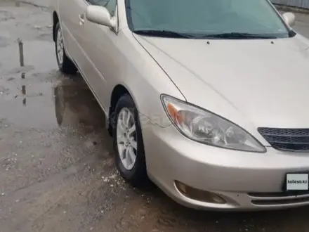 Toyota Camry 2003 года за 4 000 000 тг. в Тараз – фото 2